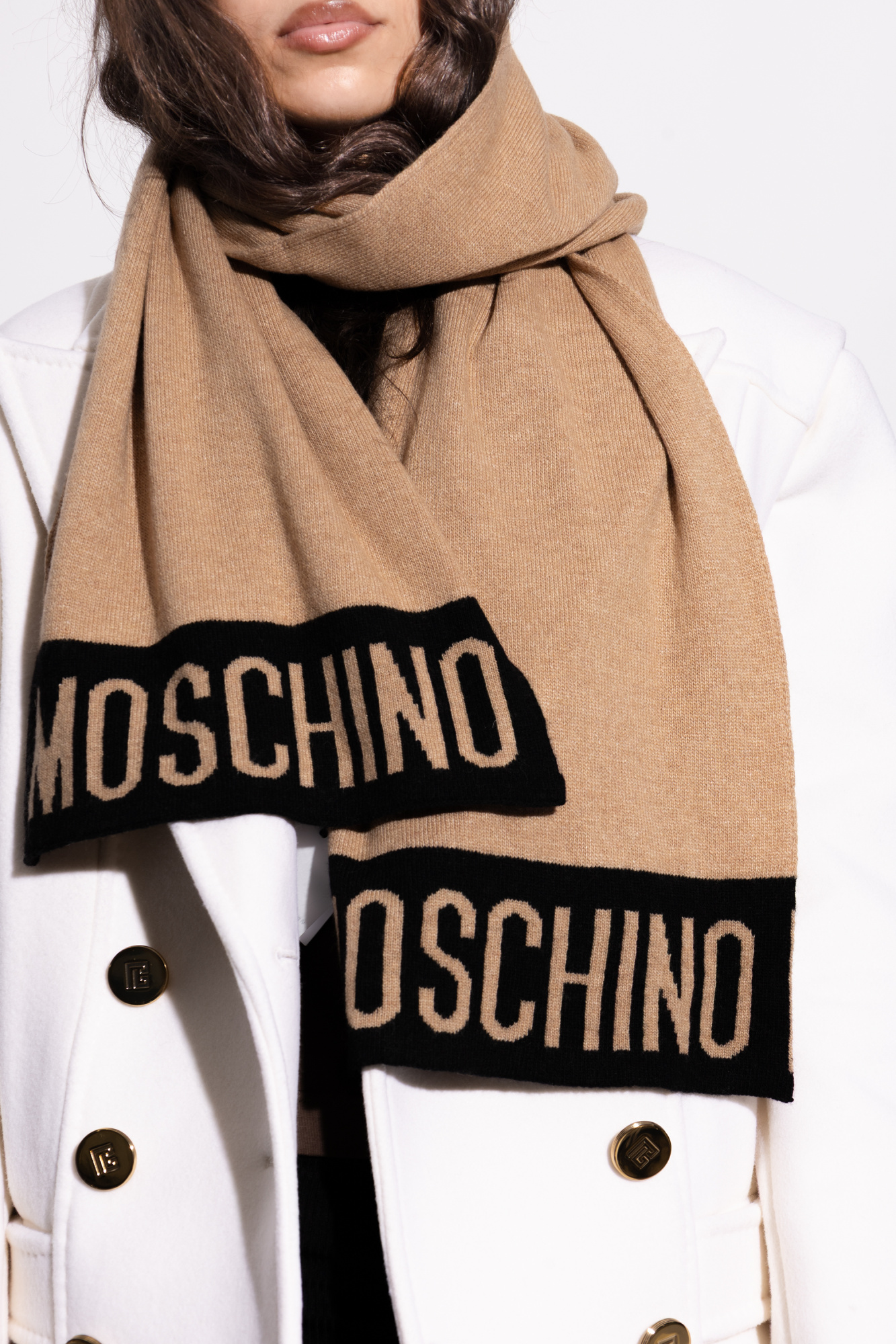 スカーフ Moschino SCARF (A33805403 0103) Moschino Scarf with embroidered logo | Men's Accessorie | Vitkac